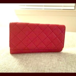 Red Clutch